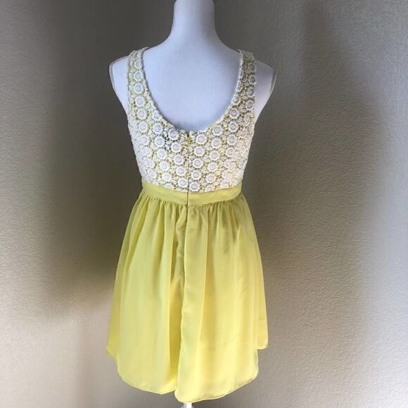 ⭐️3 for $10⭐️ Yellow crochet top sundress - Picture 6 of 6